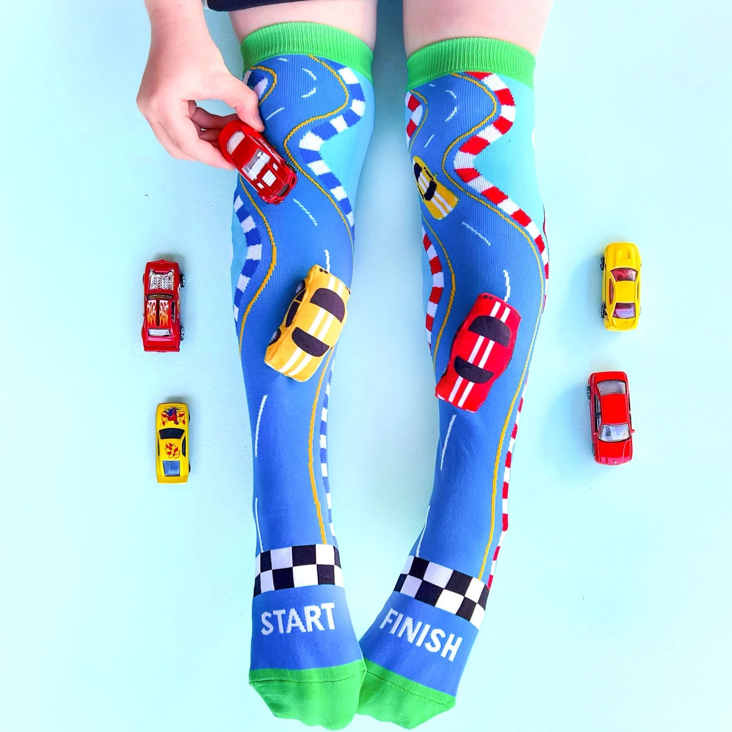 Kids racing cars socks – colorful MADMIA design